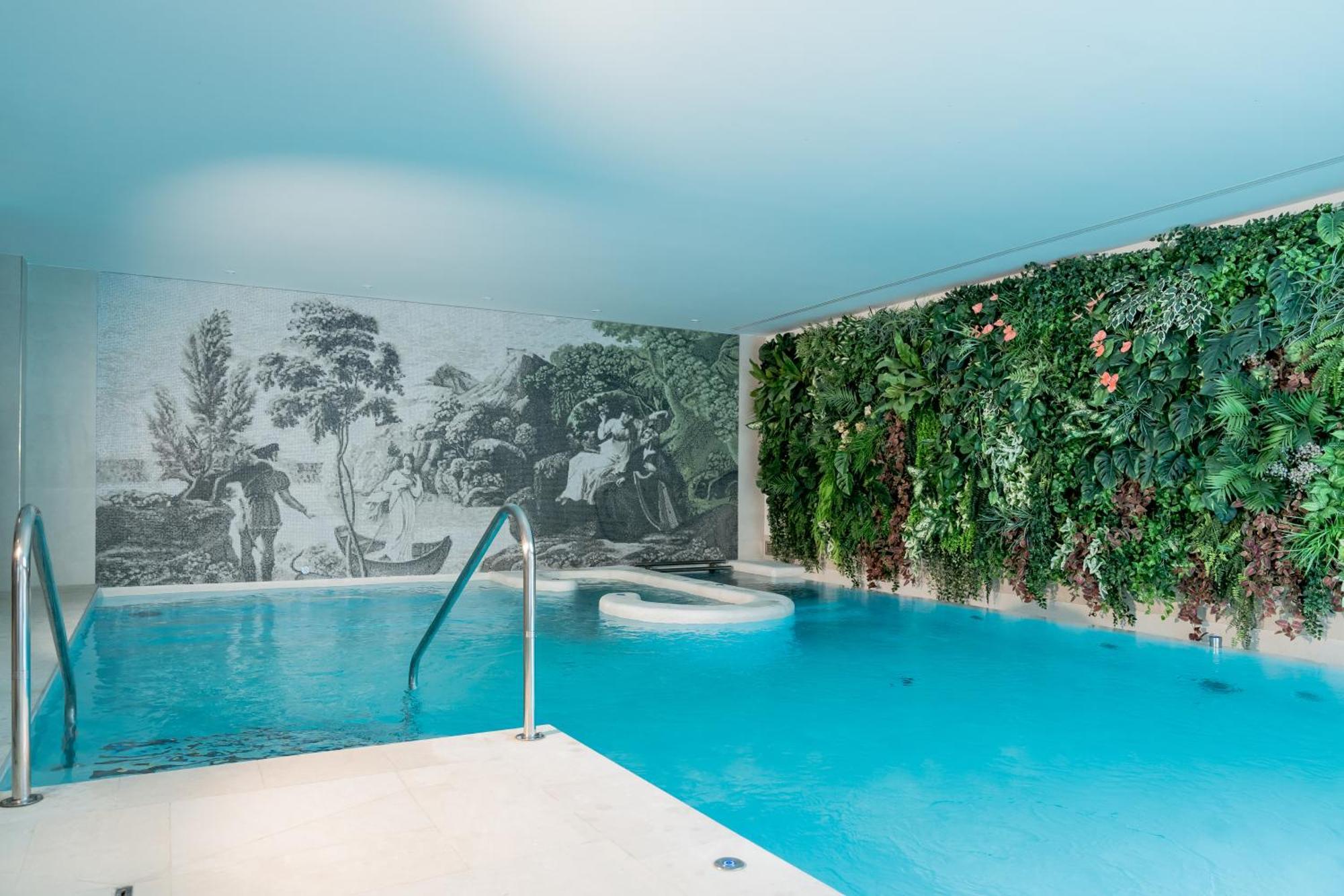 Dolce By Wyndham Versailles - Domaine Du Montcel Жуи-ан-Жозас Екстериор снимка